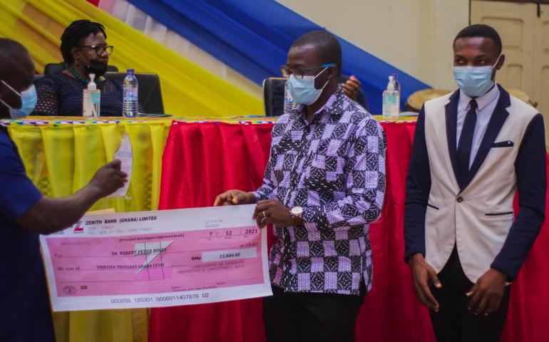 Dr Robert Peter Binney