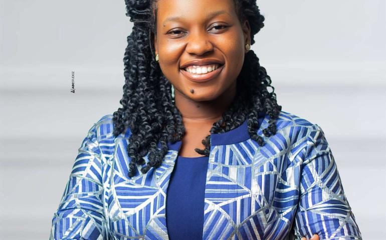 Miss Manuella Coffie