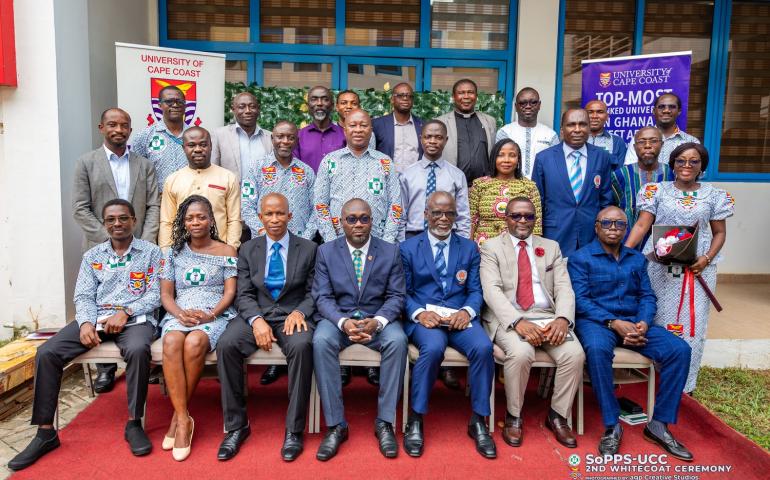 Dignitaries and Faculty Members